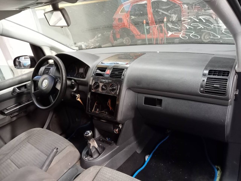 volkswagen touran (1t2) del año 2006