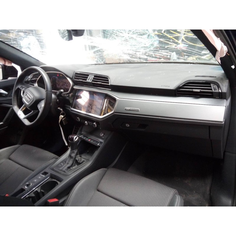 audi q3 sportback (f3n) del año 2023