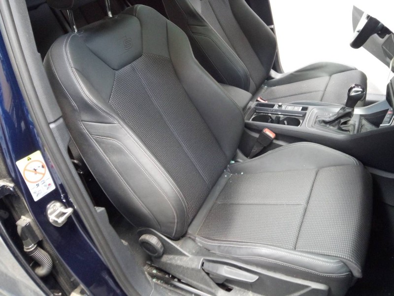 audi q3 sportback (f3n) del año 2023