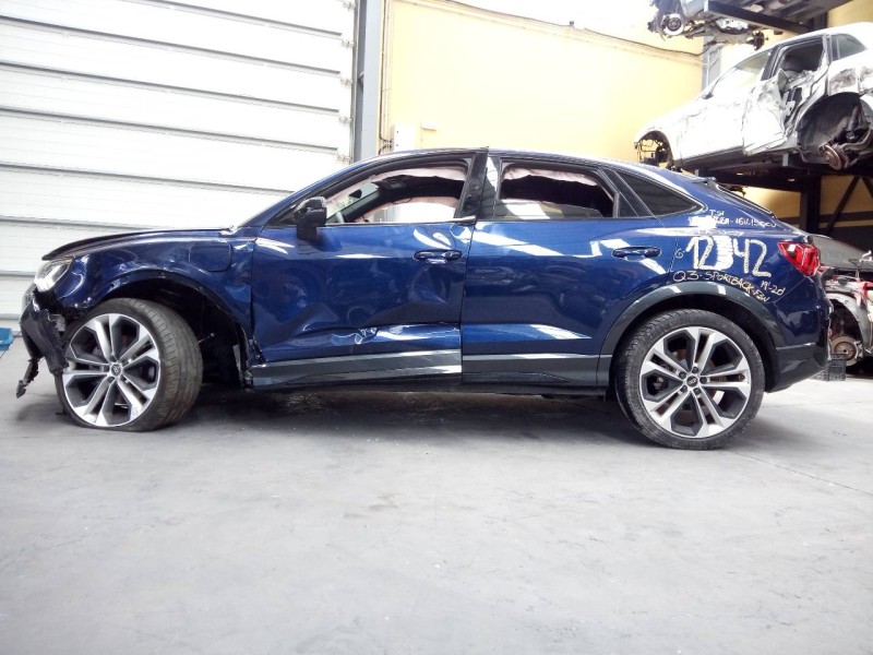 audi q3 sportback (f3n) del año 2023