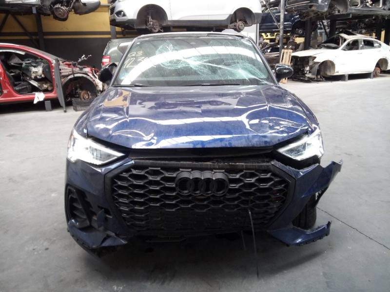 audi q3 sportback (f3n) del año 2023