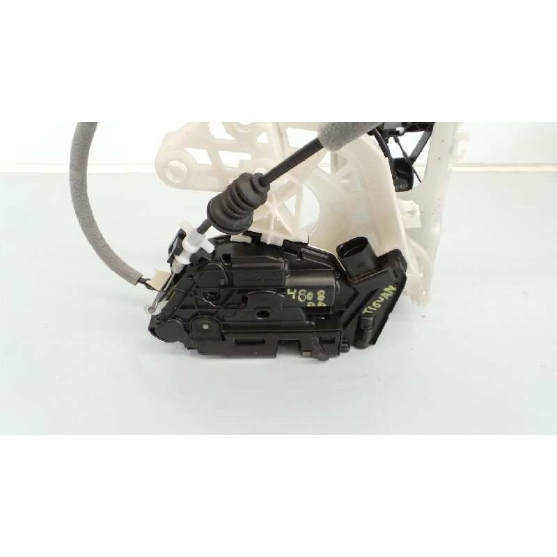 Recambio de cerradura puerta delantera derecha para volkswagen tiguan (5n2) t1 bluemotion referencia OEM IAM 5N1837016F  