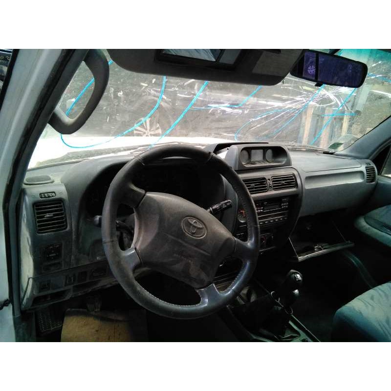 toyota land cruiser (j9) del año 2000