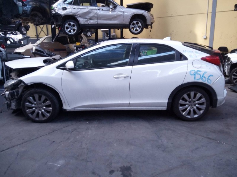 honda civic (fk) del año 2013