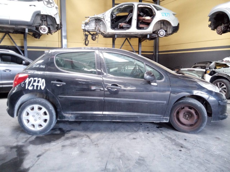 peugeot 207 del año 2008