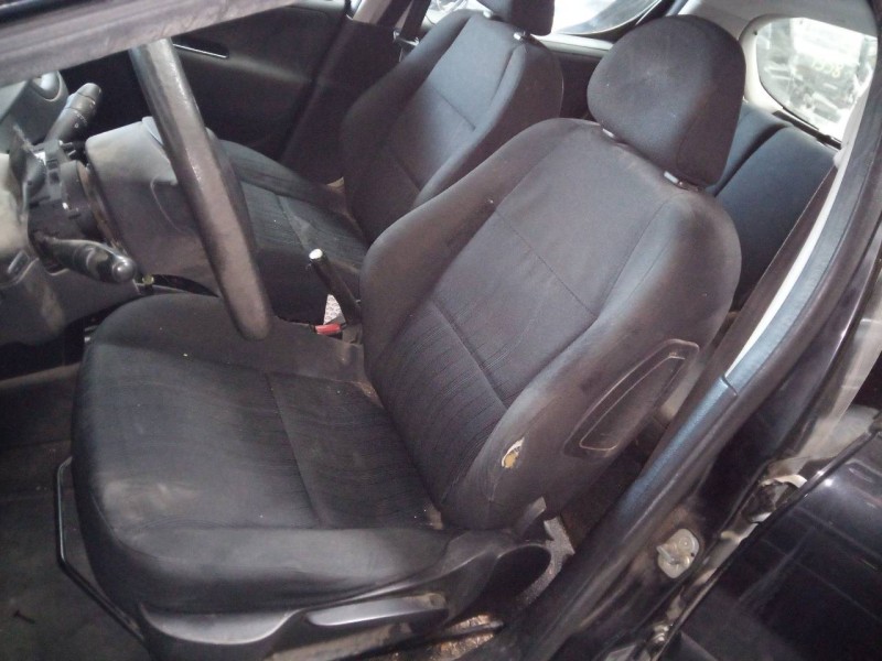 peugeot 207 del año 2008