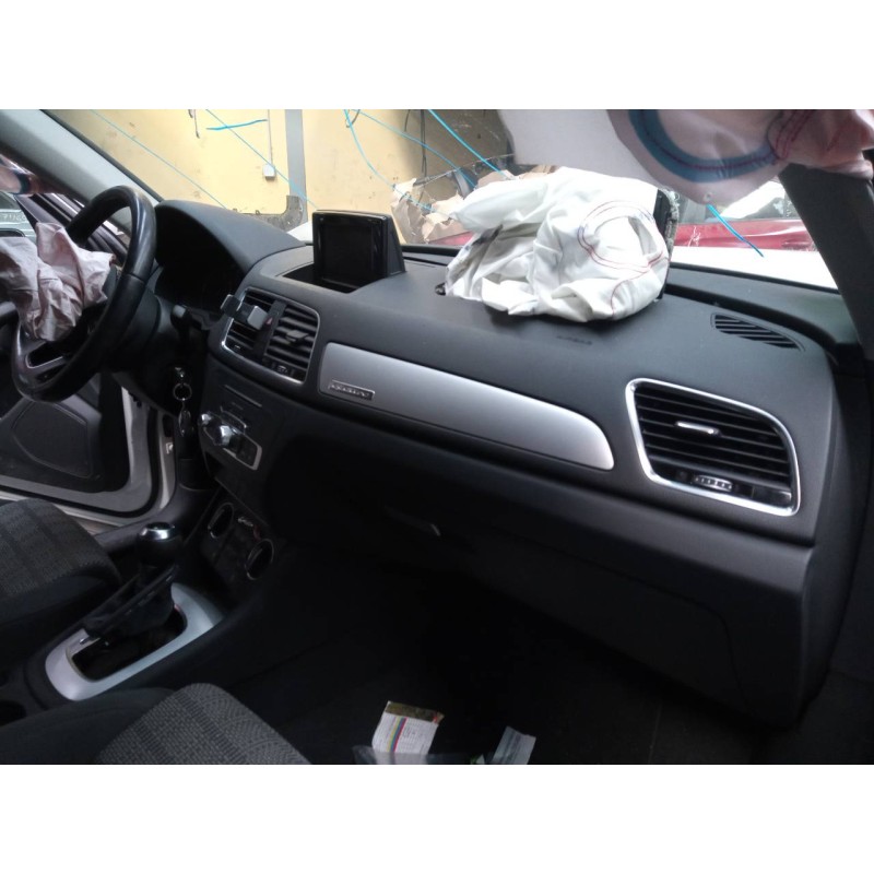 audi q3 (8ug) del año 2016