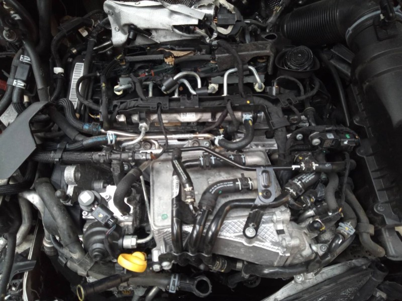 audi q3 (8ug) del año 2016