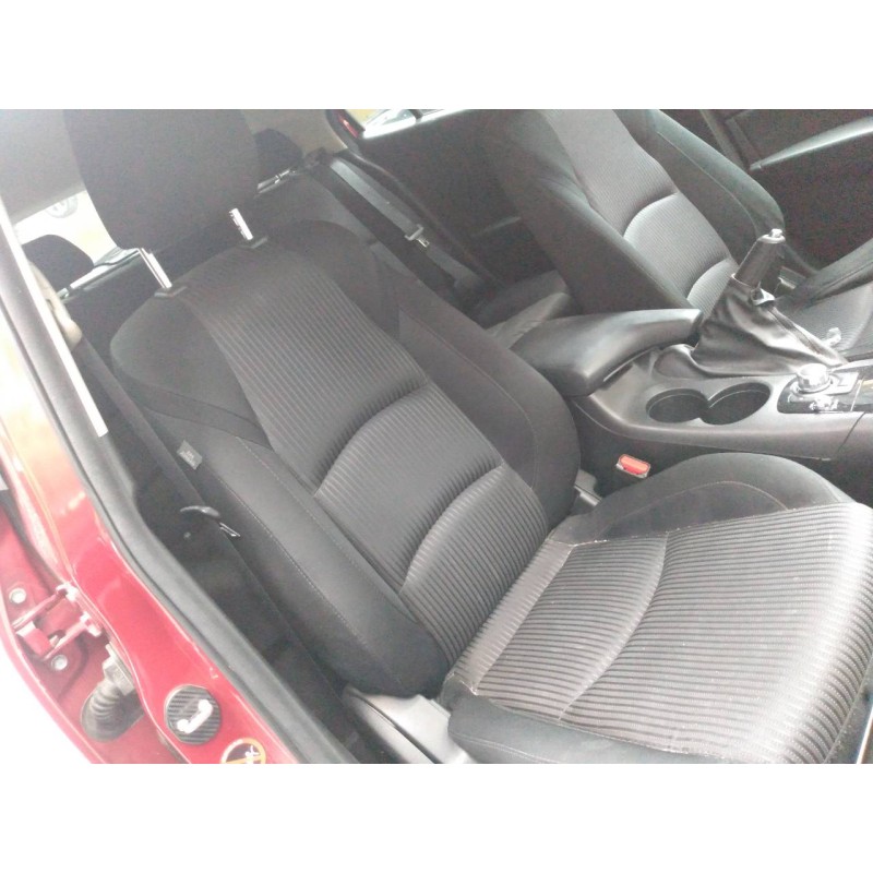 mazda 3 lim. () del año 2015