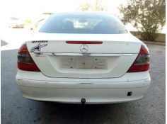 mercedes-benz clase e (w211) berlina del año 2008 2