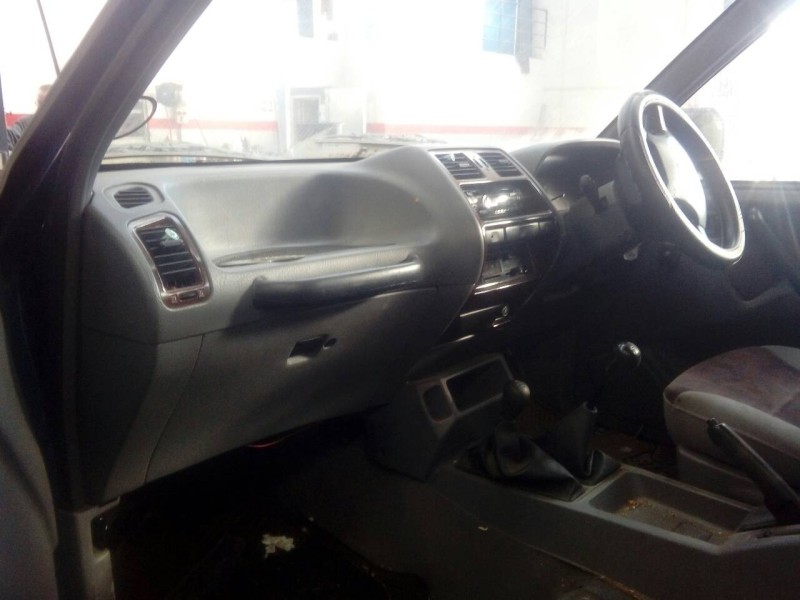 nissan terrano/terrano.ii (r20) del año 1997