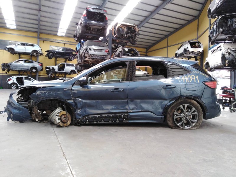 ford kuga del año 2022