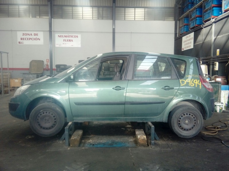 renault scenic ii del año 2004