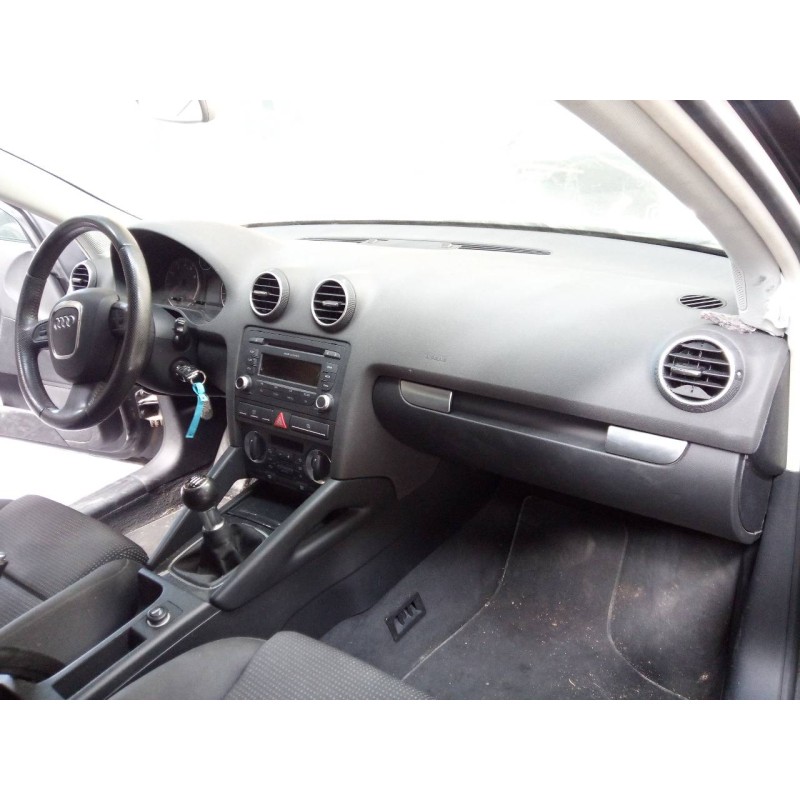 audi a3 sportback (8p) del año 2007