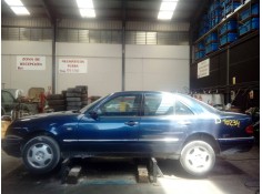 MERCEDES-BENZ CLASE E (W210) BERLINA DIESEL