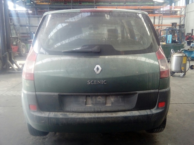 renault scenic ii del año 2004