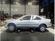 volvo s60 berlina del año 2002