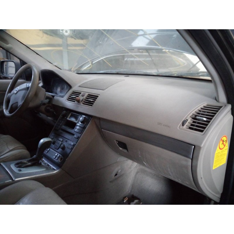 volvo xc90 del año 2004