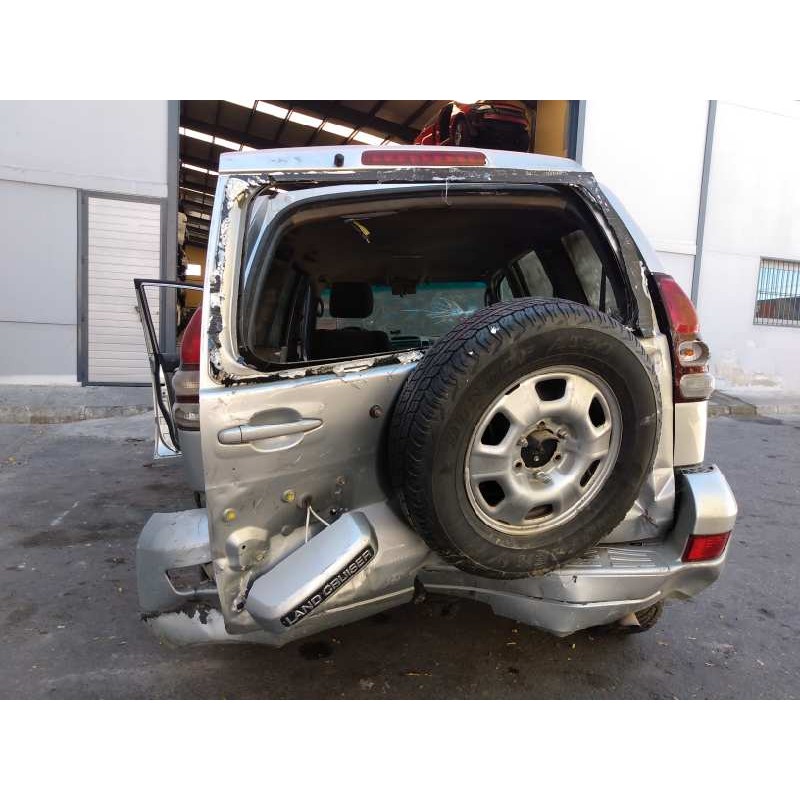 toyota land cruiser (j12) del año 2005