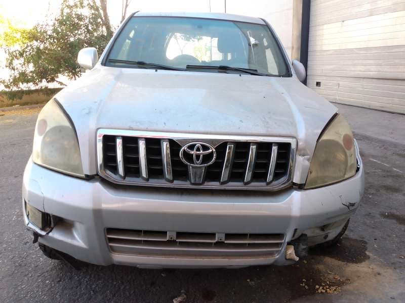 toyota land cruiser (j12) del año 2005