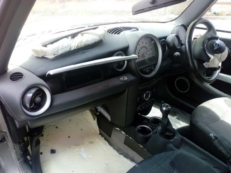 bmw mini cabrio (r57) del año 2011