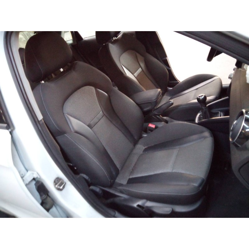 audi a1 (8x) del año 2013