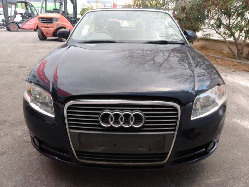 audi a4 cabrio (8h) del año 2004