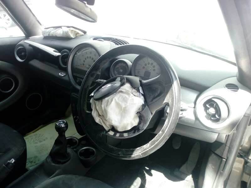 bmw mini cabrio (r57) del año 2011