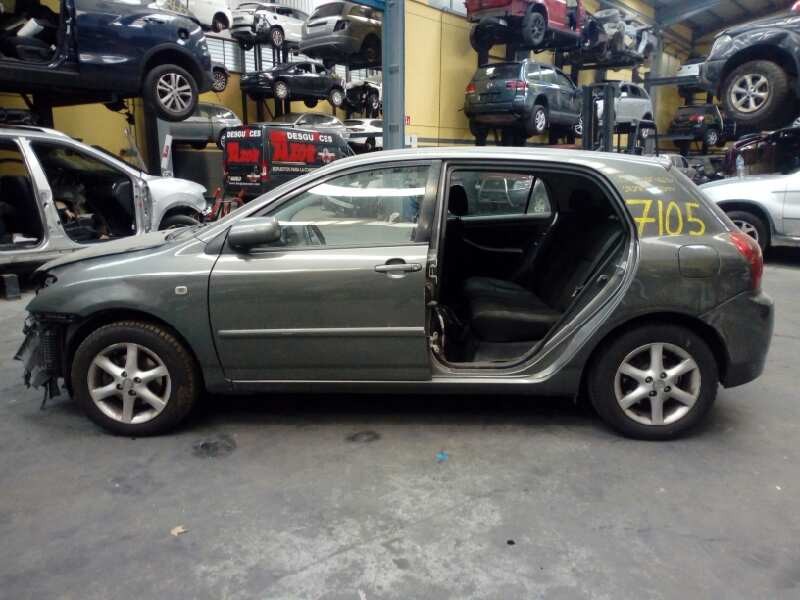 toyota corolla (e12) del año 2006