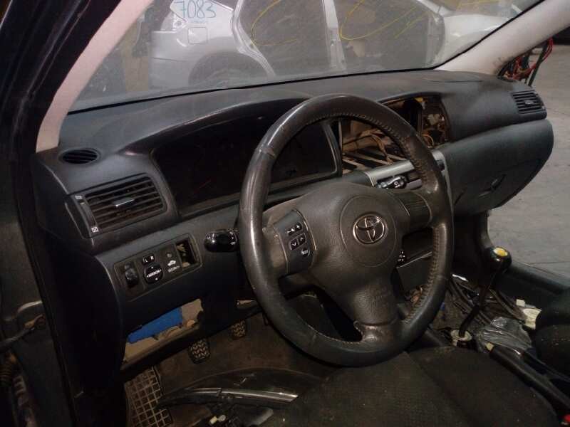 toyota corolla (e12) del año 2006