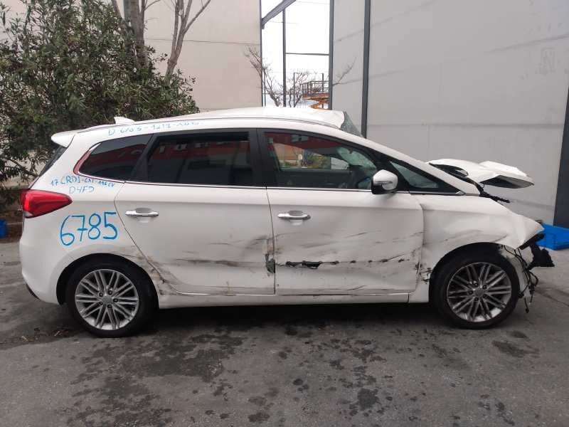 kia carens ( ) del año 2018