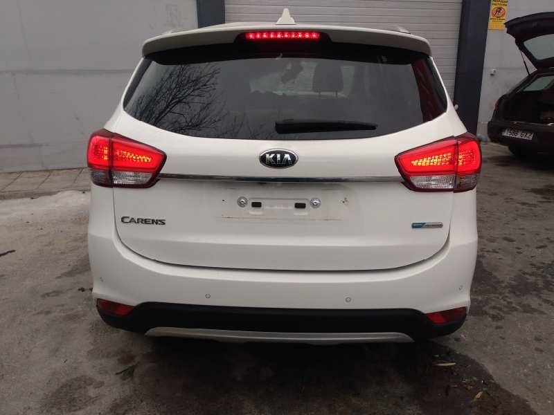 kia carens ( ) del año 2018