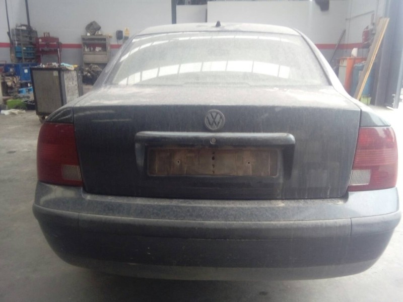 volkswagen passat berlina (3b2) del año 2003