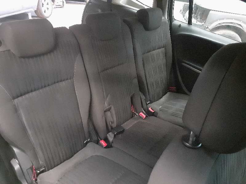 opel zafira tourer del año 2015