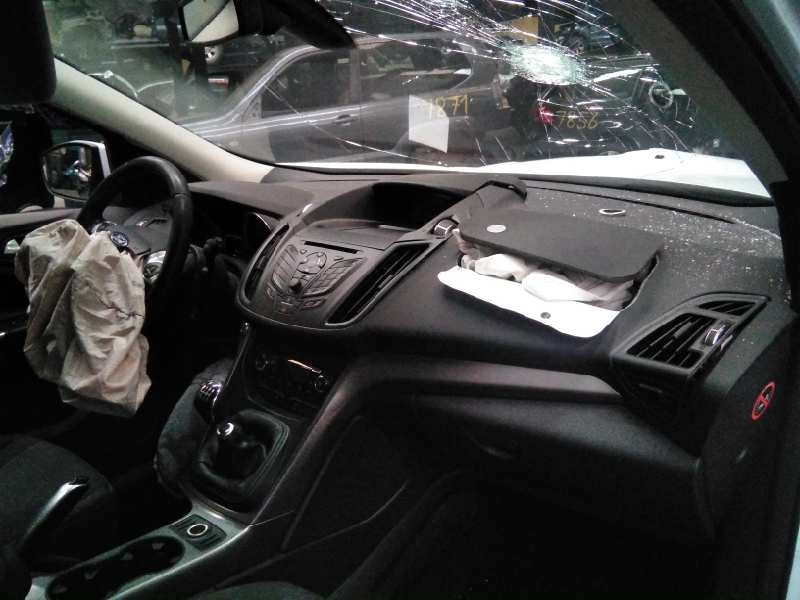 ford kuga (cbs) del año 2013