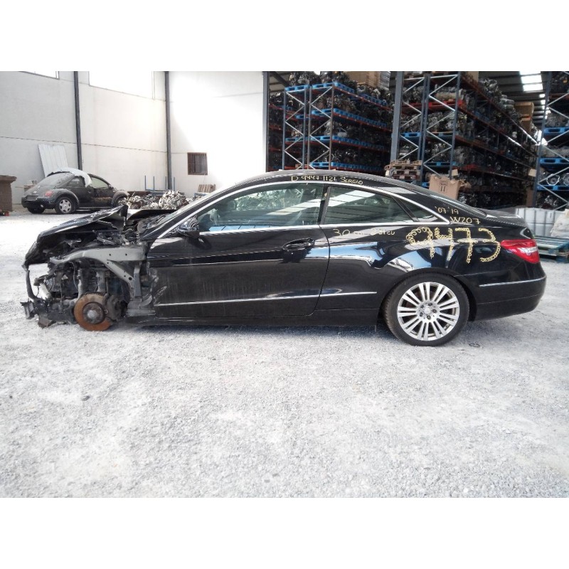 mercedes-benz clase clk (w207) coupe del año 2009