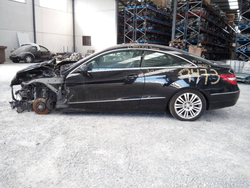 mercedes-benz clase clk (w207) coupe del año 2009