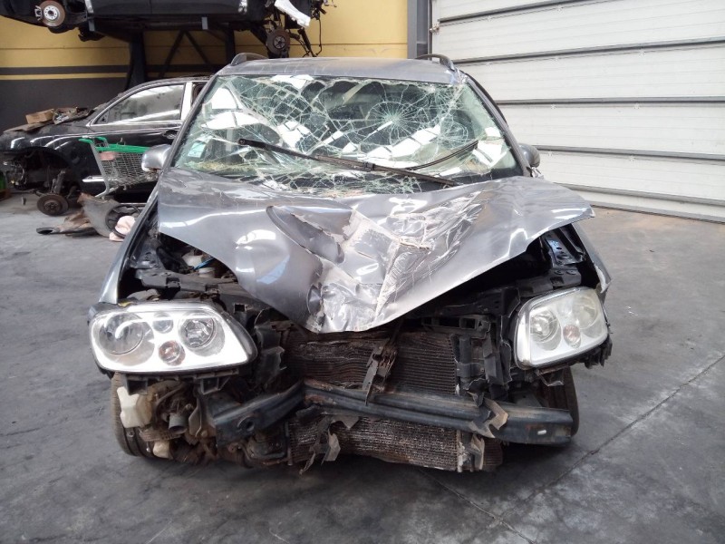 volkswagen touran (1t1) del año 2005