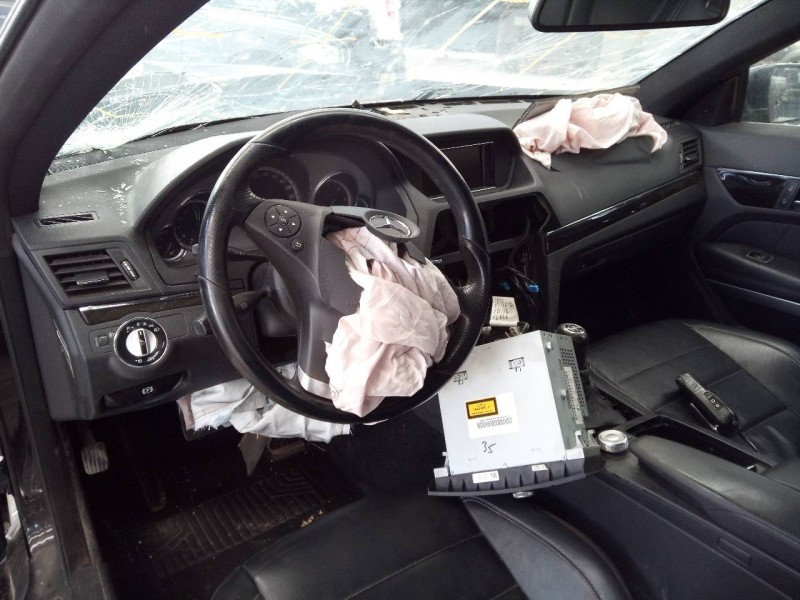 mercedes-benz clase clk (w207) coupe del año 2009