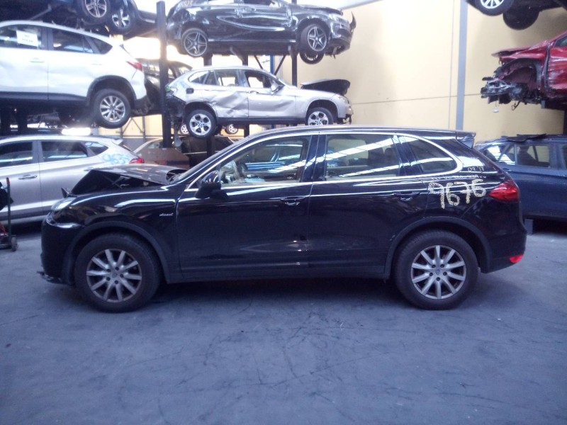 porsche cayenne (typ 92aa) del año 2011