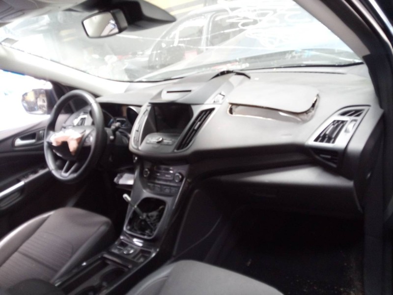 ford kuga (cbs) del año 2019