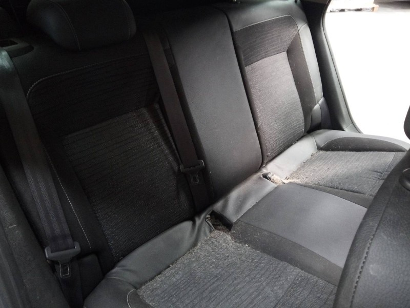 opel astra j lim. del año 2014