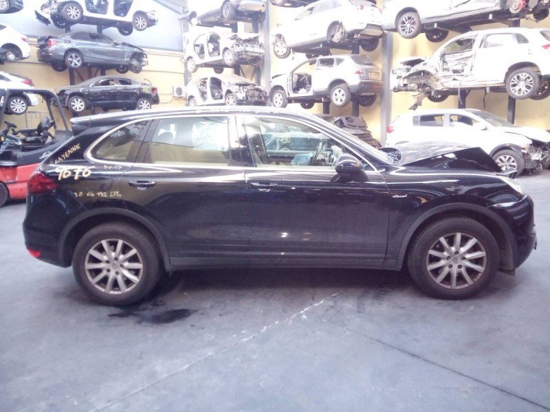 porsche cayenne (typ 92aa) del año 2011