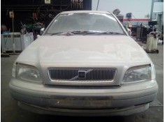 volvo s40 berlina del año 2005 2