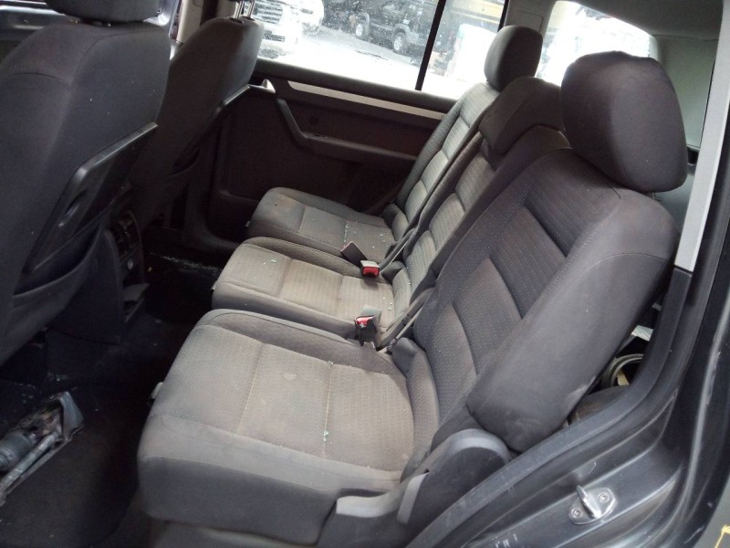 volkswagen touran (1t1) del año 2005