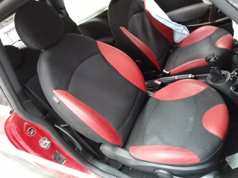 bmw mini (r56) del año 2009