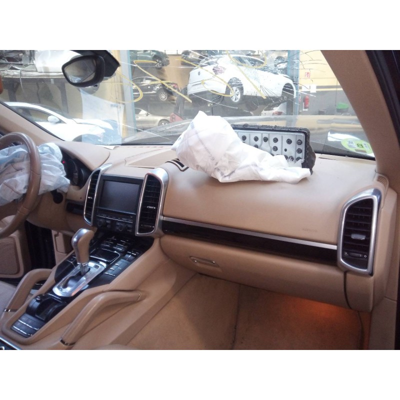 porsche cayenne (typ 92aa) del año 2011