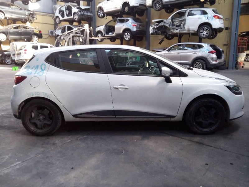 renault clio iv del año 2012