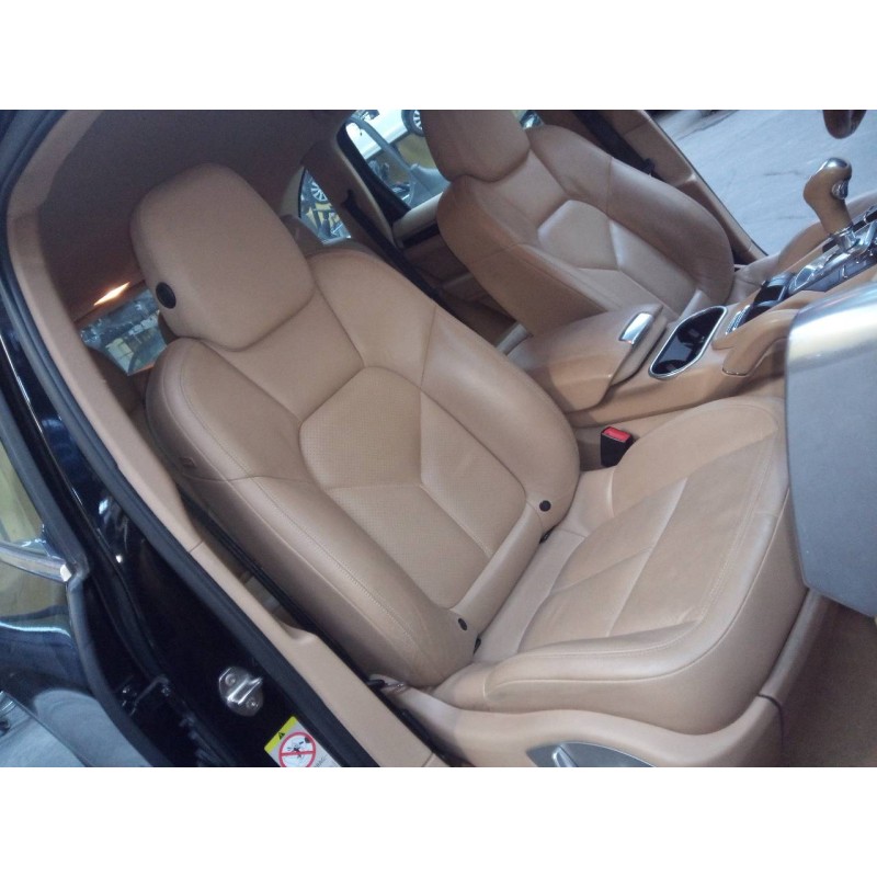 porsche cayenne (typ 92aa) del año 2011