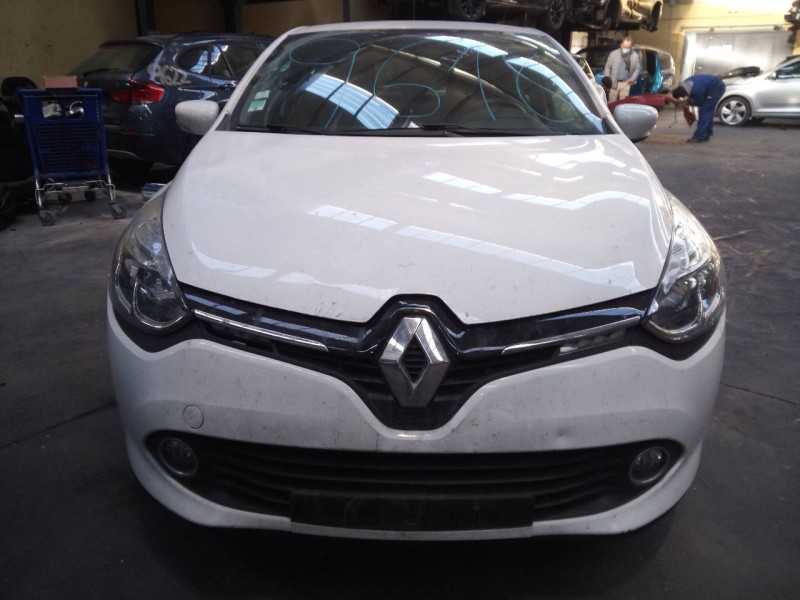 renault clio iv del año 2012